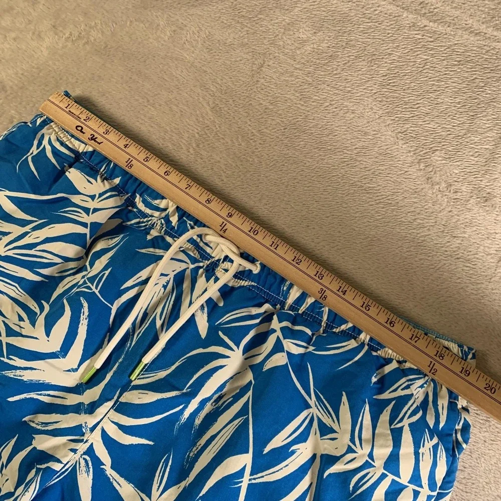 Tommy Bahama Swim Trunks Mens‎ XL Blue Tropical Leaf Print Mesh Lined Shorts